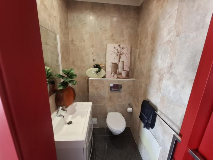 Image No.19-4 Bed House/Villa for sale