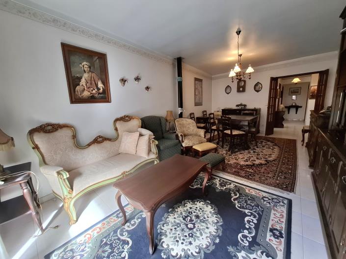 Image No.1-3 Bed Apartment for sale