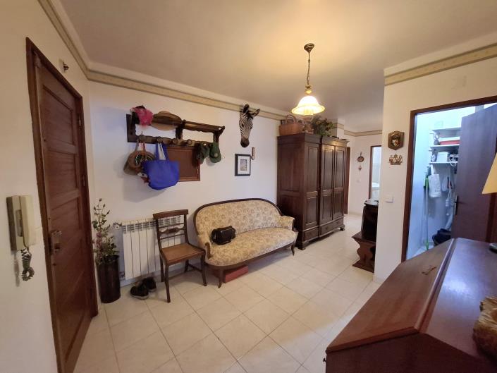 Image No.14-3 Bed Apartment for sale