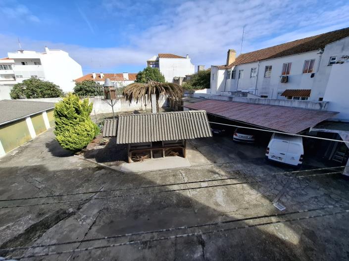 Image No.24-3 Bed Apartment for sale