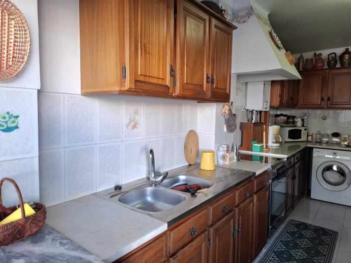 Image No.17-3 Bed Apartment for sale