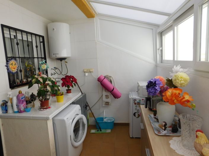 Image No.14-2 Bed Townhouse for sale