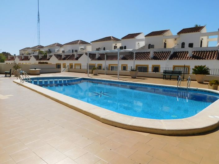 Image No.43-2 Bed Townhouse for sale