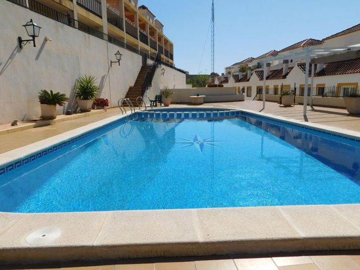 Image No.44-2 Bed Townhouse for sale