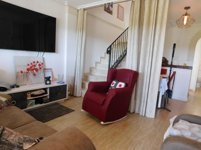 Image No.8-2 Bed Townhouse for sale