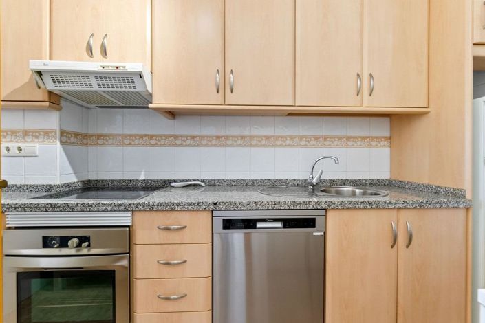 Image No.10-2 Bed Apartment for sale