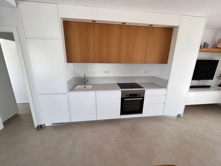 Image No.10-1 Bed Apartment for sale