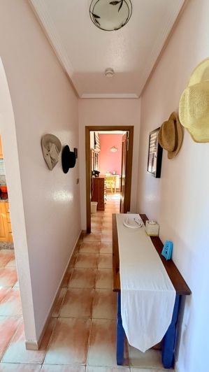 Image No.32-3 Bed Country House for sale