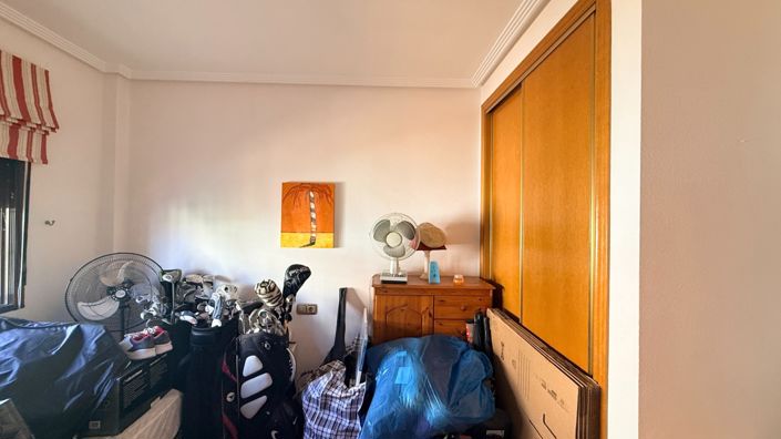 Image No.41-3 Bed Country House for sale