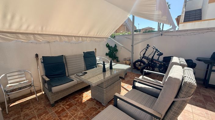 Image No.7-3 Bed Country House for sale