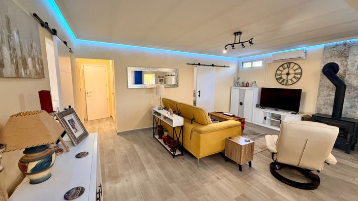 Image No.29-4 Bed Country House for sale