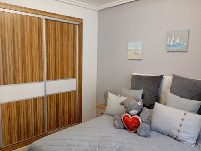 Image No.22-3 Bed Property for sale