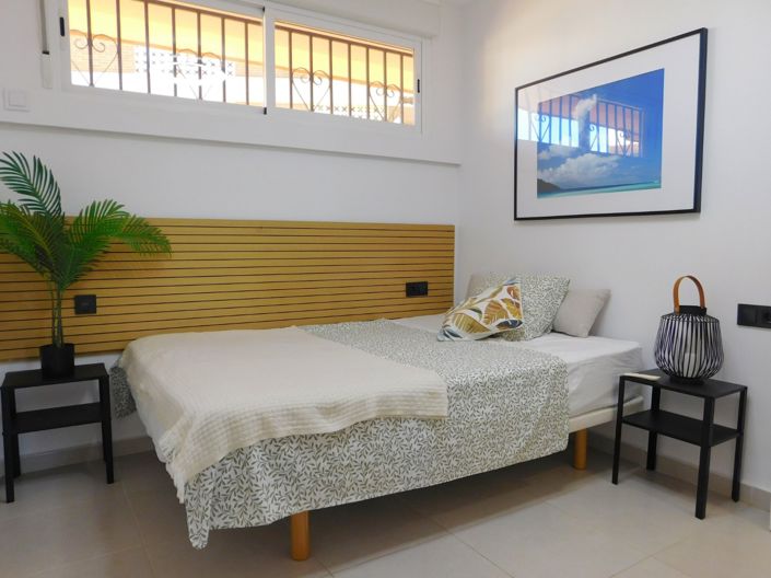 Image No.20-3 Bed Apartment for sale