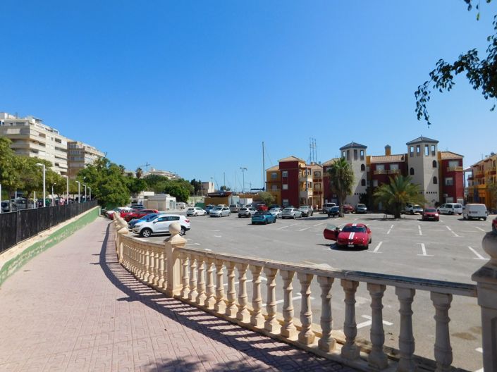 Image No.26-3 Bed Apartment for sale