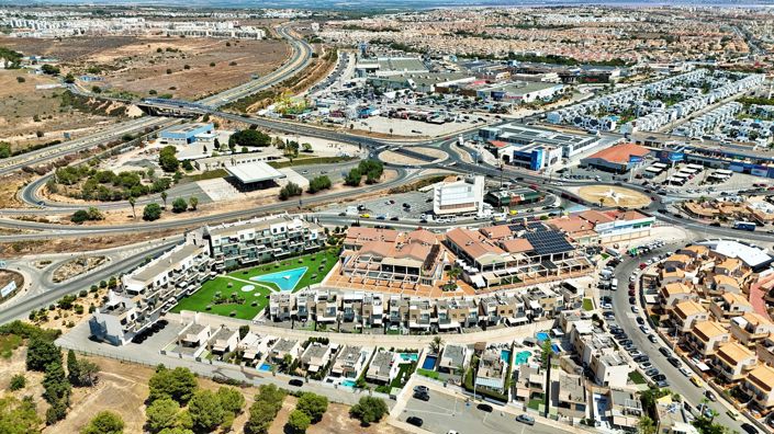 Image No.35-3 Bed Villa for sale