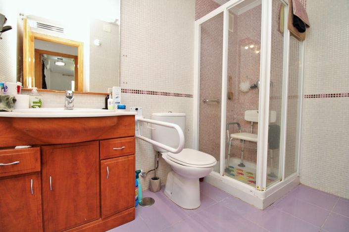 Image No.14-2 Bed Apartment for sale