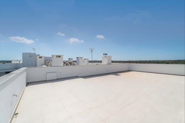 Image No.16-4 Bed Apartment for sale