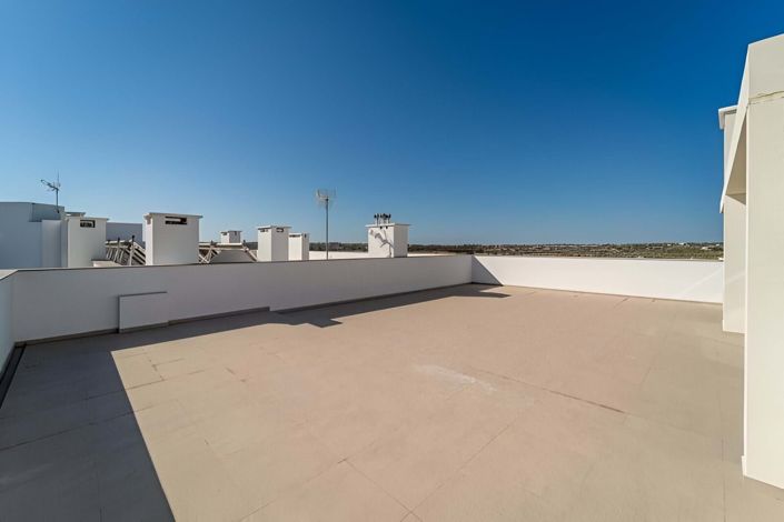 Image No.32-4 Bed Apartment for sale