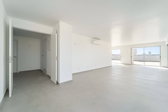 Image No.40-4 Bed Apartment for sale