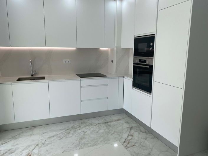 Image No.10-2 Bed Apartment for sale