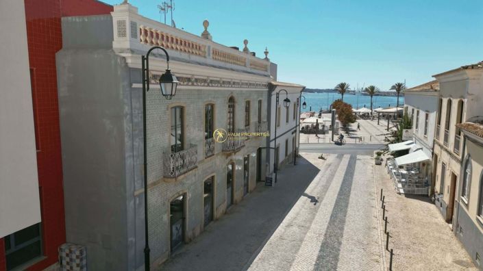 Image No.12-3 Bed Apartment for sale