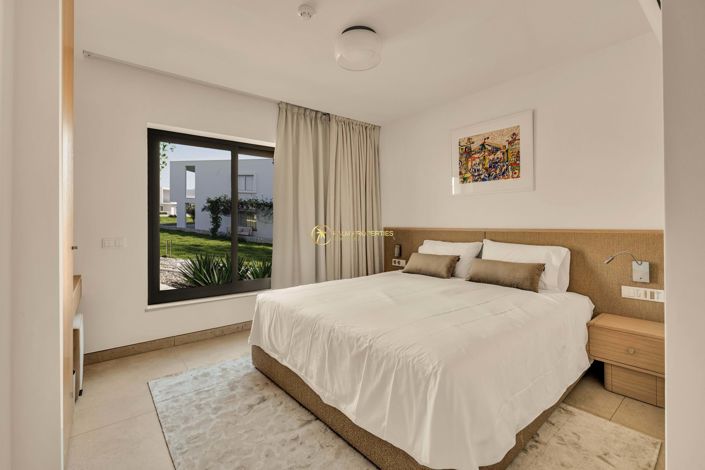 Image No.5-2 Bed Apartment for sale