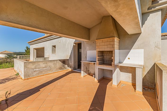 Image No.3-3 Bed Villa for sale