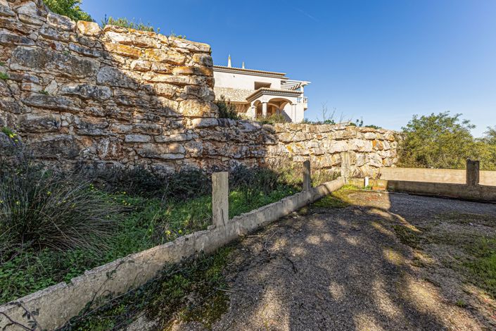 Image No.10-3 Bed Villa for sale