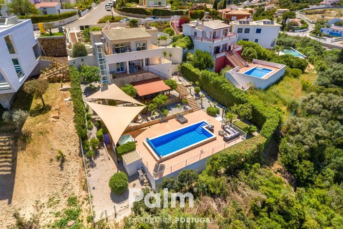 Image No.1-3 Bed Villa for sale