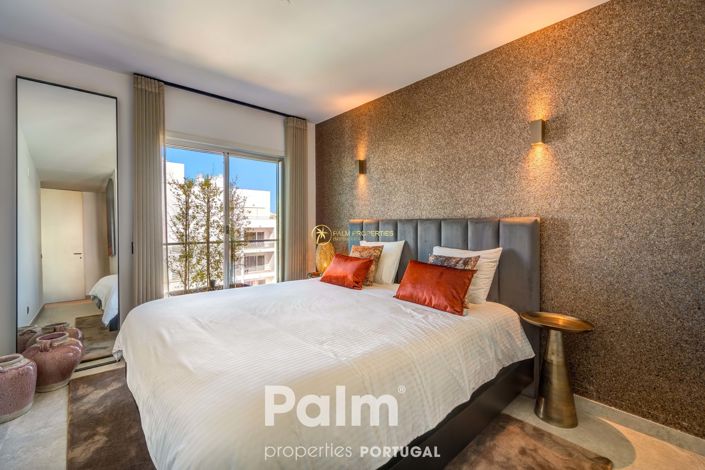 Image No.15-6 Bed Apartment for sale