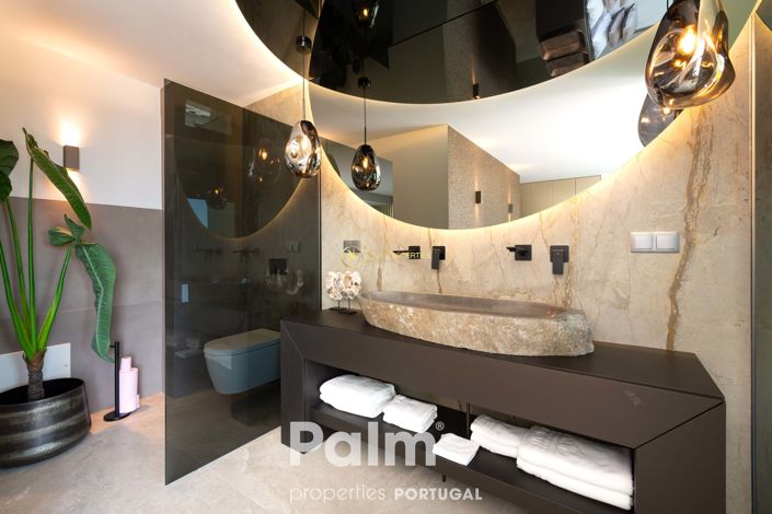 Image No.29-6 Bed Apartment for sale