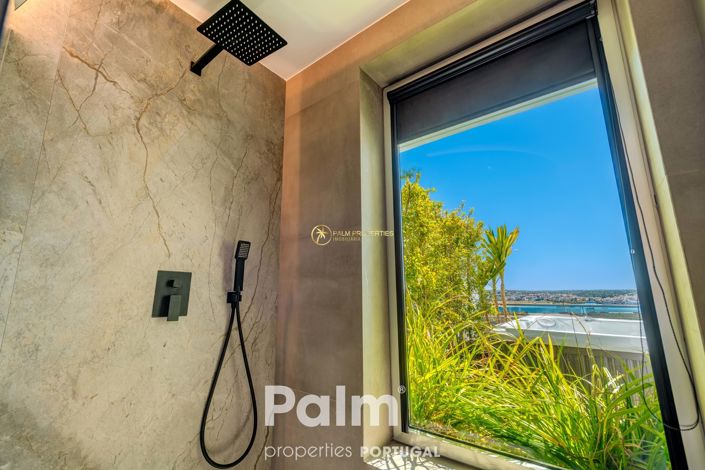 Image No.30-6 Bed Apartment for sale