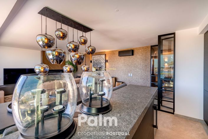 Image No.12-4 Bed Apartment for sale