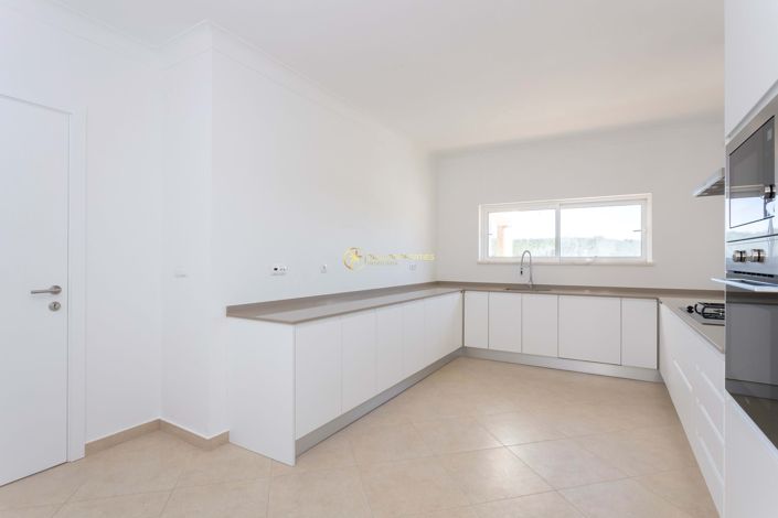 Image No.13-4 Bed Villa for sale