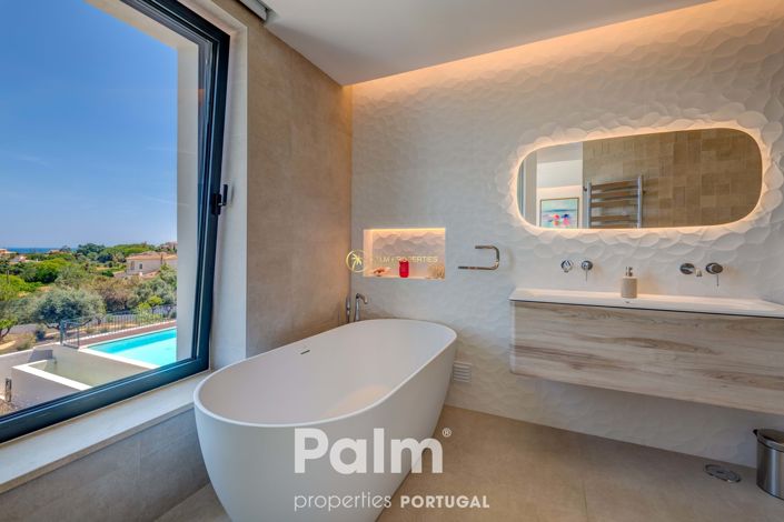 Image No.17-4 Bed Villa for sale