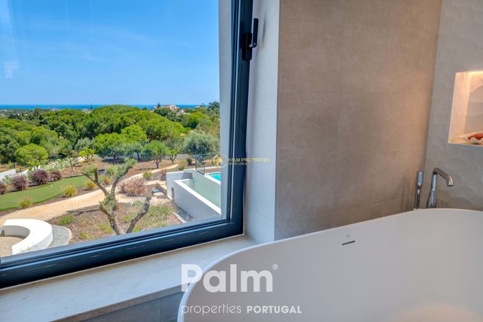 Image No.18-4 Bed Villa for sale