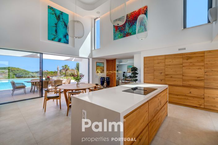 Image No.4-4 Bed Villa for sale