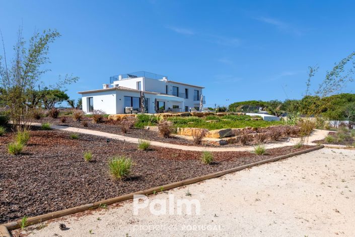 Image No.43-4 Bed Villa for sale