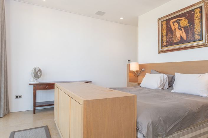 Image No.27-3 Bed Villa for sale