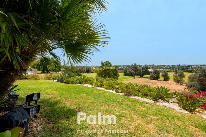 Image No.11-2 Bed Townhouse for sale