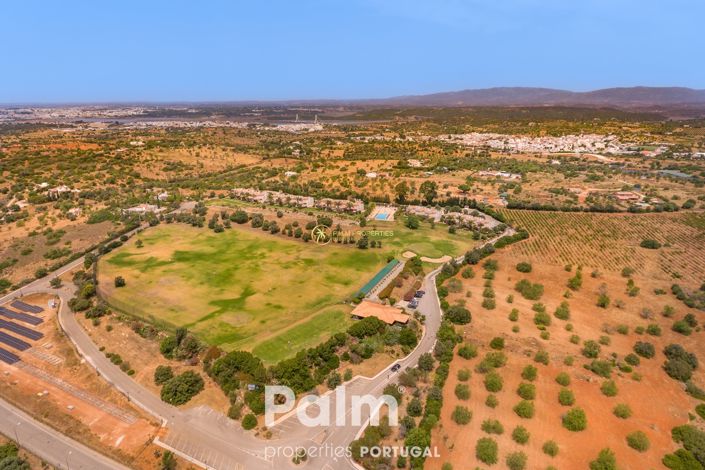 Image No.16-2 Bed Townhouse for sale