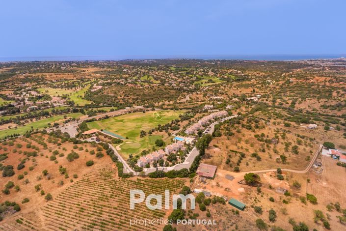 Image No.18-2 Bed Townhouse for sale