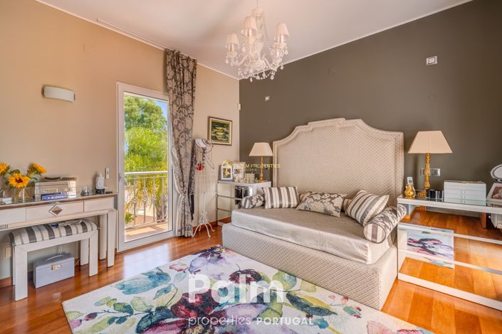 Image No.34-2 Bed Townhouse for sale