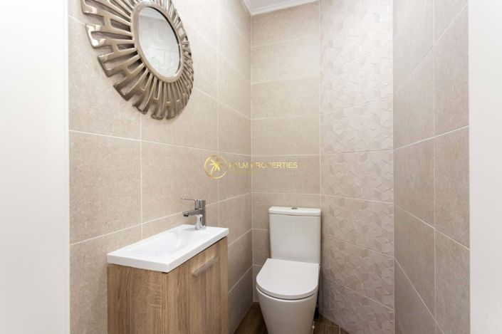 Image No.11-6 Bed Villa for sale