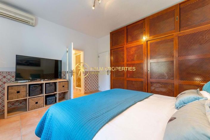 Image No.34-6 Bed Villa for sale