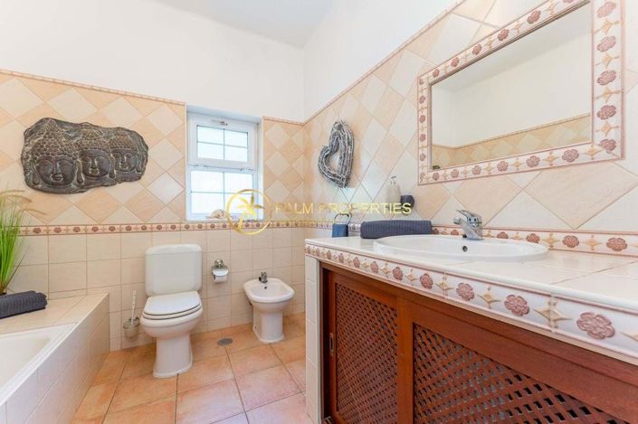 Image No.38-6 Bed Villa for sale