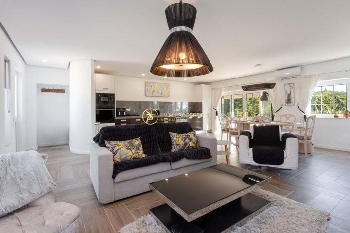 Image No.8-6 Bed Villa for sale