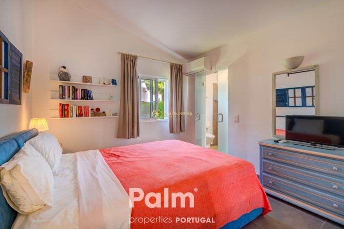 Image No.23-3 Bed Villa for sale