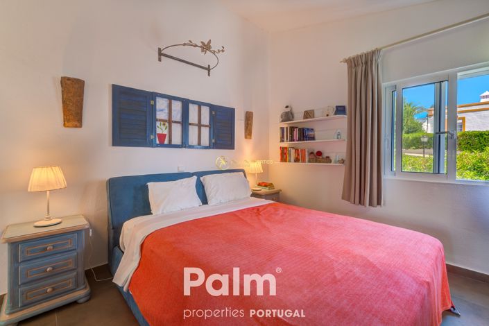 Image No.24-3 Bed Villa for sale