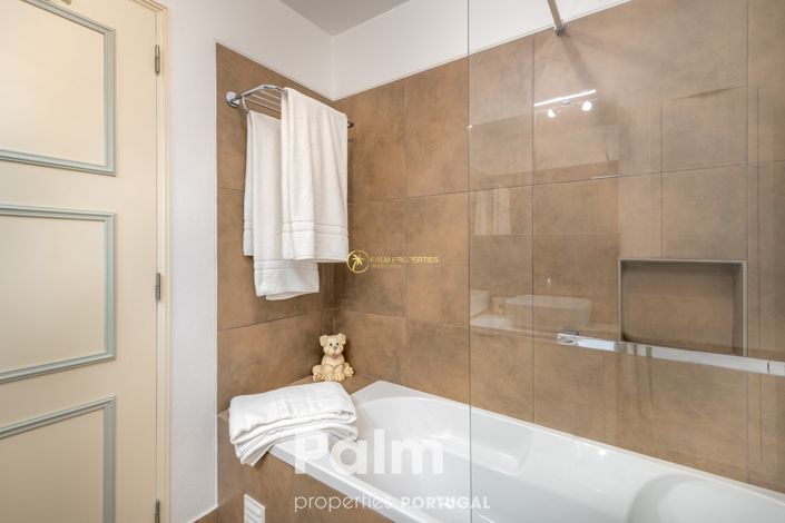 Image No.33-3 Bed Villa for sale